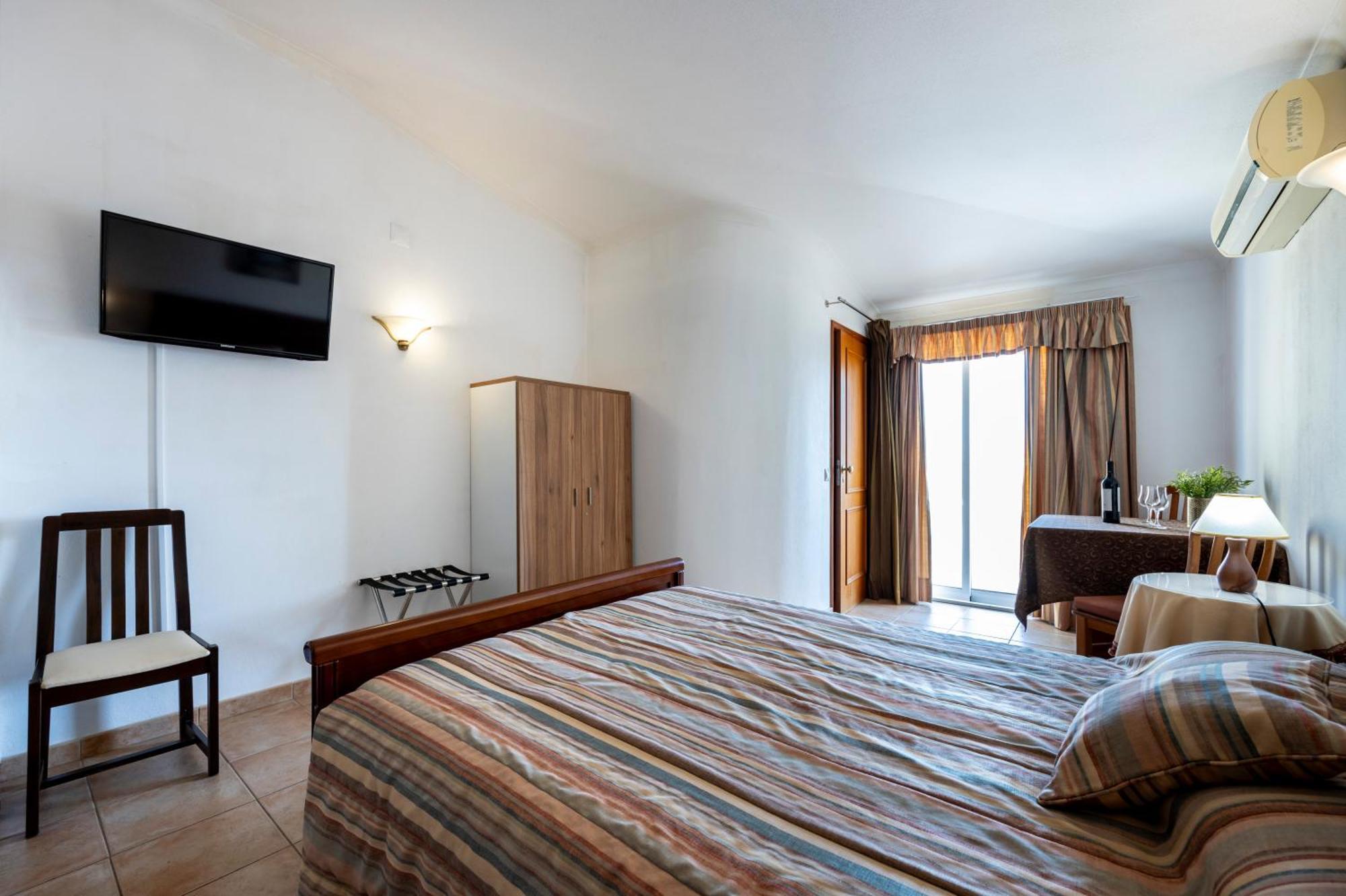 Apartamentos Mira Rio Lagos Zewnętrze zdjęcie